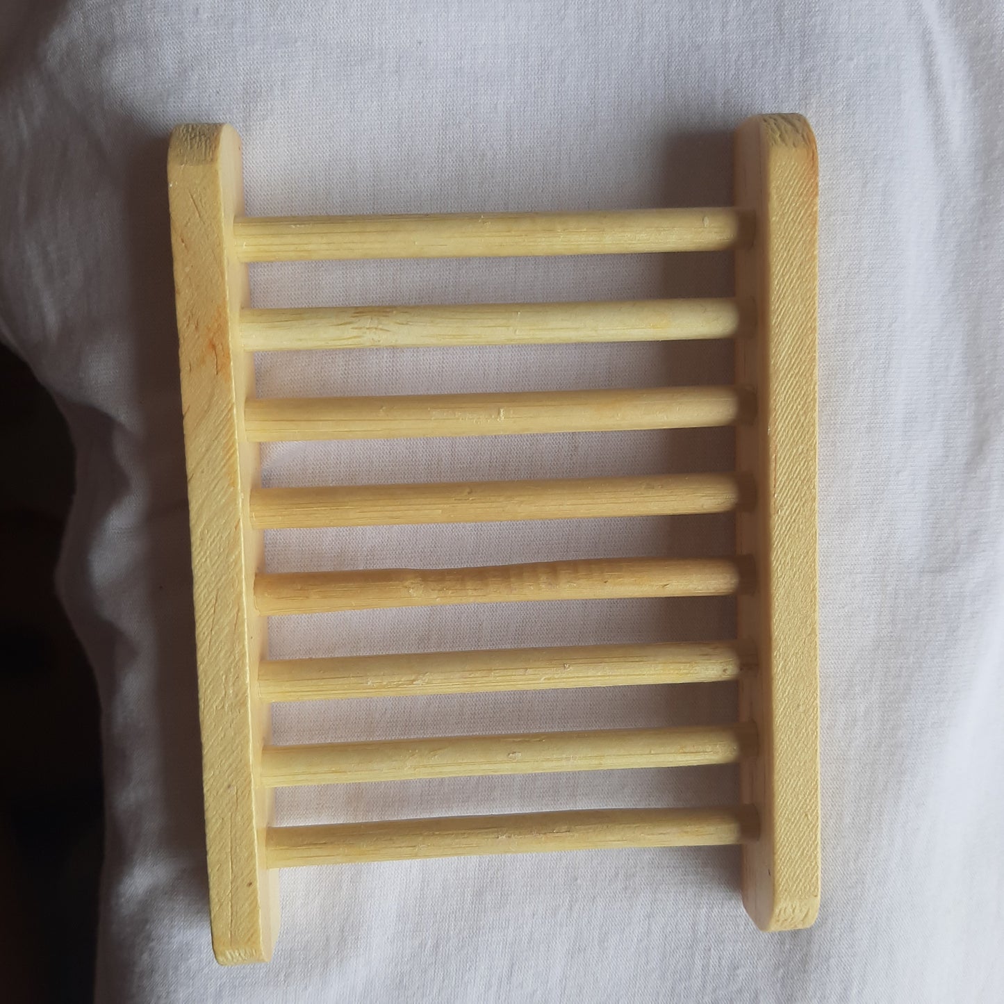 Bamboo soap dish